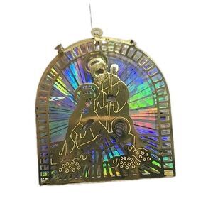 Vintage Avon Reflections Nativity Manger Christmas Tree Ornament Metal Prism